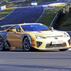 レクサス LFA をベースとしたプロトタイプがニュルブルクリンクを走行（スクープ写真）