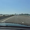試乗日は快晴だったが、フロントウインドシールドへのダッシュボードの映り込みが最小限なのには大いに好感が持てた。