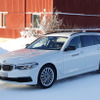 BMW 5シリーズツーリング PHEV スクープ写真