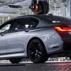 BMW 7シリーズ 改良新型の量産第一号車がラインオフ