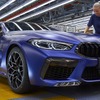 BMW M8 クーペ の量産第一号車