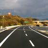 新名神高速 開通…施工幅6車線、暫定4車線供用