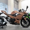 カワサキNinja400のモックアップも展示された。