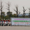 【東京モーターサイクルショー08】写真蔵…警視庁 女性白バイ隊の模範走行