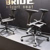 eスポーツプレイヤーのためのゲーミングチェア用キャスター。左はフルバケットシート用、右はリクライニングチェア用。(東京オートサロン2020)