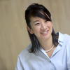 インタビュアーの藤島知子氏
