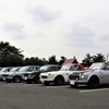 ずらりと並んだ日産スカイラインとフェアレディの間にいすゞベレットが