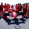 F1トスカーナGPでは、ミックが父のF1最終戴冠マシン「フェラーリF2004」でデモランを披露した。