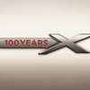 SKYACTIV-X フェンダーバッジ（100周年記念車専用）