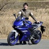 ヤマハ YZF-R25と筆者