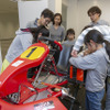 「地球温暖化と自動車」を学ぶ電気カート組立教室