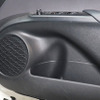 DIATONE SOUND.NAVIが搭載されたダイヤトーン・デモカー(トヨタ・プリウス)。当車ではスピーカーは純正のままだ。