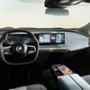 「BMWオペレーティングシステム8」を最初に搭載するBMW iX のインテリア