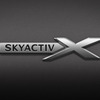 SKYACTIV-Xバッジ