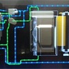 電動車の冷水の流れを紹介する冷却配管モック
