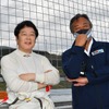中谷明彦選手（左）と TCR Japan 小林泰司氏（右）