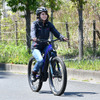 ヤマハのスポーツ電動アシスト自転車『YPJ-MT Pro』に小鳥遊レイラさんがプチ試乗