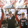 左から、優勝コ・ドライバーのハルットゥネン、前・最年少優勝記録保持者でトヨタの現チーム代表であるラトバラ、その記録を更新したロバンペラ。