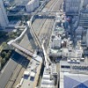 浜松町に進入する東京モノレール
