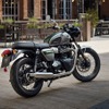 トライアンフ ボンネビル T100 ゴールドラインエディション