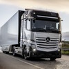 メルセデスベンツの燃料電池トラック、公道走行テストの認可を取得…2027年から量産へ