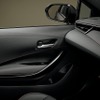 トヨタ カローラ ツーリング 特別仕様車 オレンジステッチ（ドアトリムショルダー／インストルメントパネル）