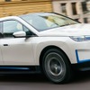 BMW iX の「xDrive40」