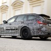 BMW M3 、歴代初のワゴンを2022年発表へ…プロトタイプが雪上テスト［動画］