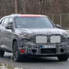 BMW XM 市販型プロトタイプ（スクープ写真）