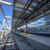 竹ノ塚駅の高架緩行線ホーム。