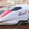残雪検知システムに使われる新幹線電気軌道総合試験車E926形「East-i」。