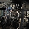 C57 180のキャブ（運転室）。
