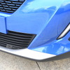 プジョーe-2008