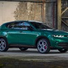 アルファロメオの新型SUV『トナーレ』、新開発ハイブリッド搭載…欧州受注開始＜速報＞