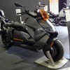 BMW・CE 04