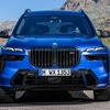 BMW X7 改良新型の「M60i xDrive」