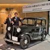 芝浦工業大学豊洲キャンパス完成お披露目会でダットサン『16型セダン』寄贈式