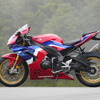 ホンダ CBR1000RR-R