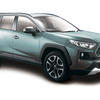 カーメイトがSUV、RVなど、マットブラックの樹脂パーツ車に合う「ドアガードクロス」にSSサイズを追加