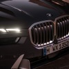 BMW X7 改良新型発売、フロントフェイス刷新…完全自動駐車など最新機能搭載