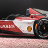 桜のデザインを取り入れた日産のフォーミュラEマシン「NISSAN e-4ORCE 04」