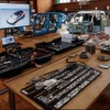 展示場内のモニターでIcebergやDigital Twinsの閲覧も可能。データと実物の部品を見比べることができる