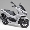 ホンダ PCX160（パールジャスミンホワイト）