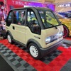 KGモーターズ ミニマルモビリティコンセプト（東京オートサロン2023）。斜め前からみた展示車