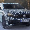 VW『トゥアレグ』改良新型、頂点「R」はPHEV…実車は今夏発表予定