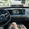 BMW iX の自動駐車システム