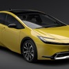 トヨタ・プリウス 2.0L PHEV プロトタイプ（マスタード）