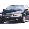 ボルボ『S40/V40』2003年型---価格据え置きでダイナミック&スポーティ