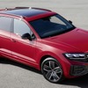 VW『トゥアレグ』改良新型、専用内外装の「Rライン」登場…欧州で設定