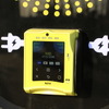 クレジットカード決済機能付きの設置型普通充電器「Bee Meter VPOS Touch（ビーメーター ヴィポス タッチ）」